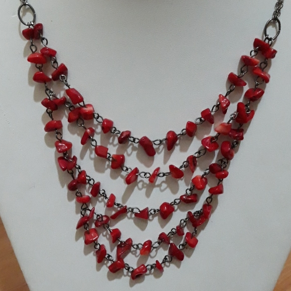 Red Coral Bib Necklace - Picture 2 of 4